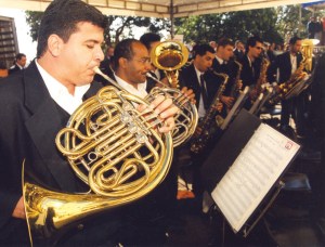 jazz-musician-1313572-1279x974