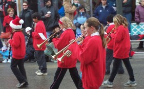 parade-band-1421028