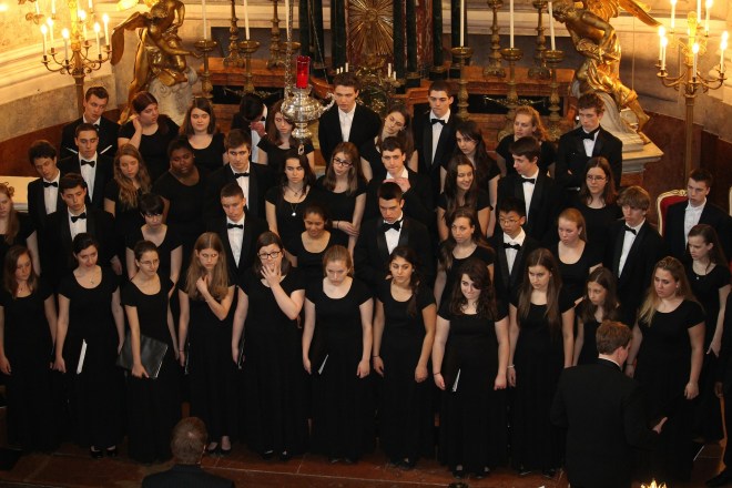 choir-458173_1920-intmurr
