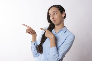 woman-3061656_1920_RobinHiggins