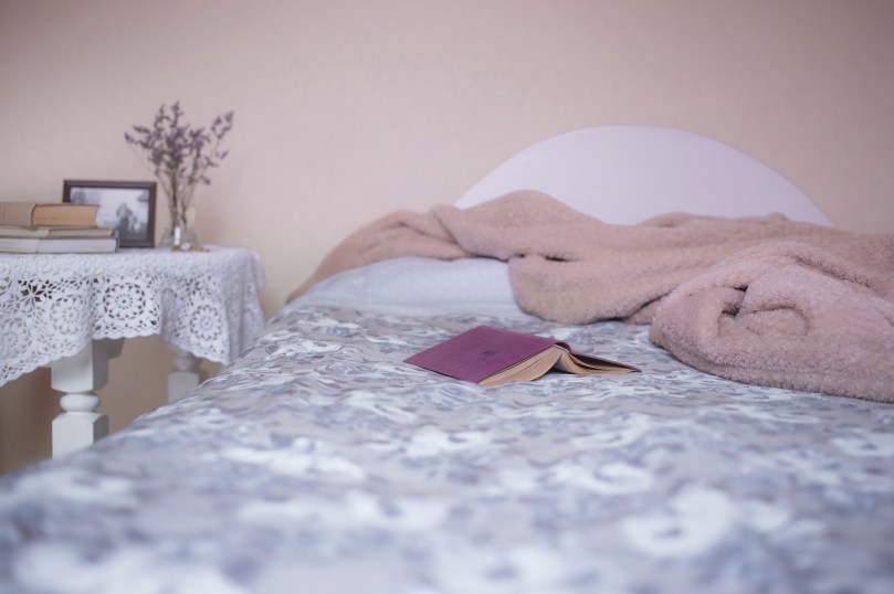 bed-1846251_1920_pexels
