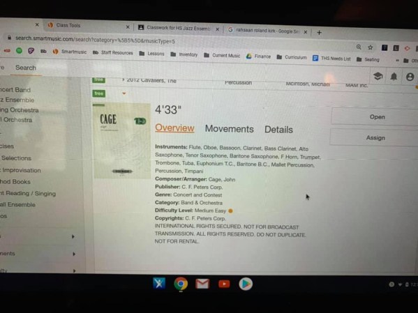 Cage arrangement for band in SmartMusic